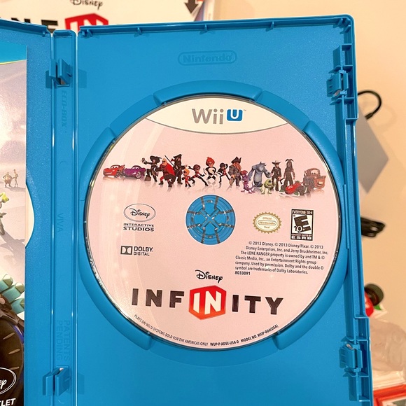 Disney Infinity 1.0 WiiU Bundle - Picture 9 of 10